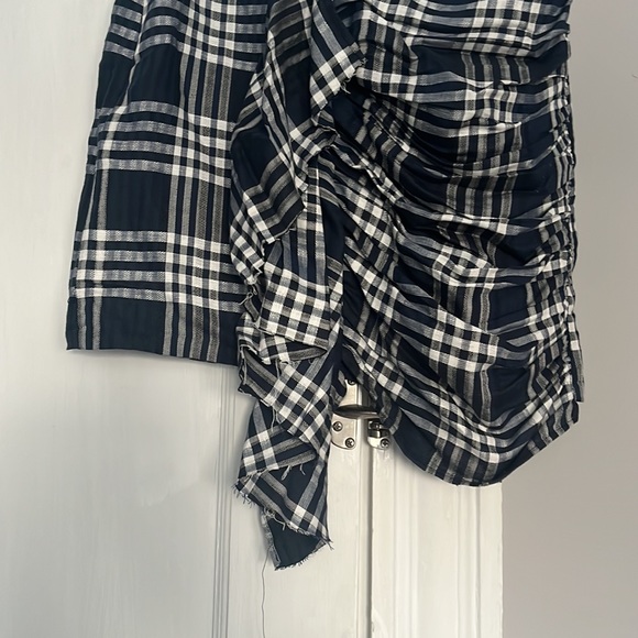 Patterned Mini Skirt - Picture 2 of 3